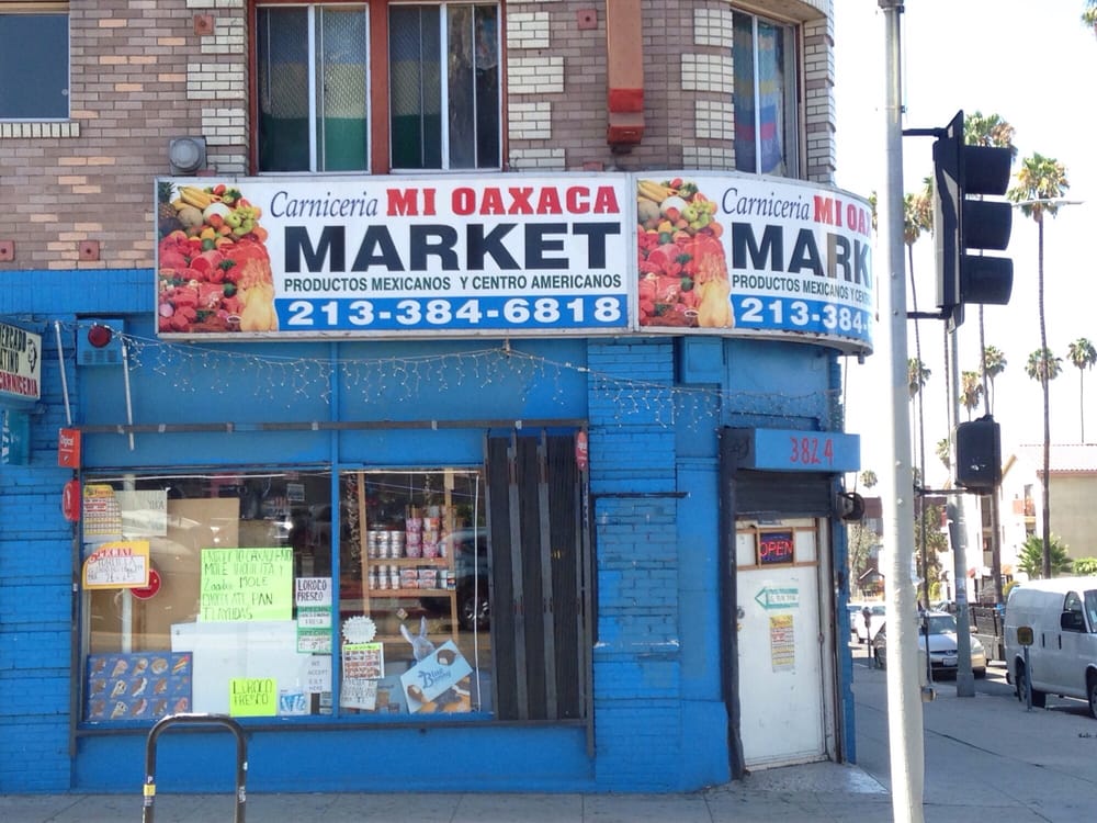 Mi Oaxaca Market a Mexican grocery store in Los Angeles