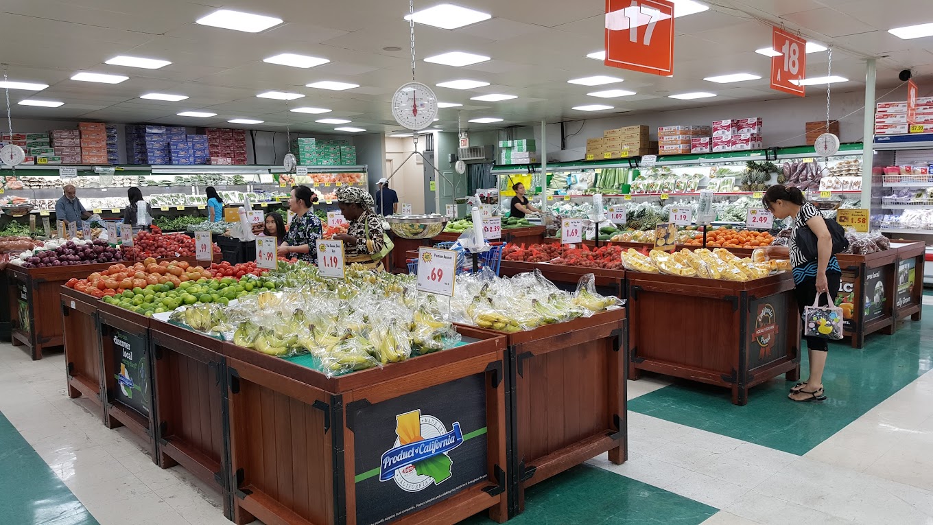 An Asian Grocery Store in San Diego