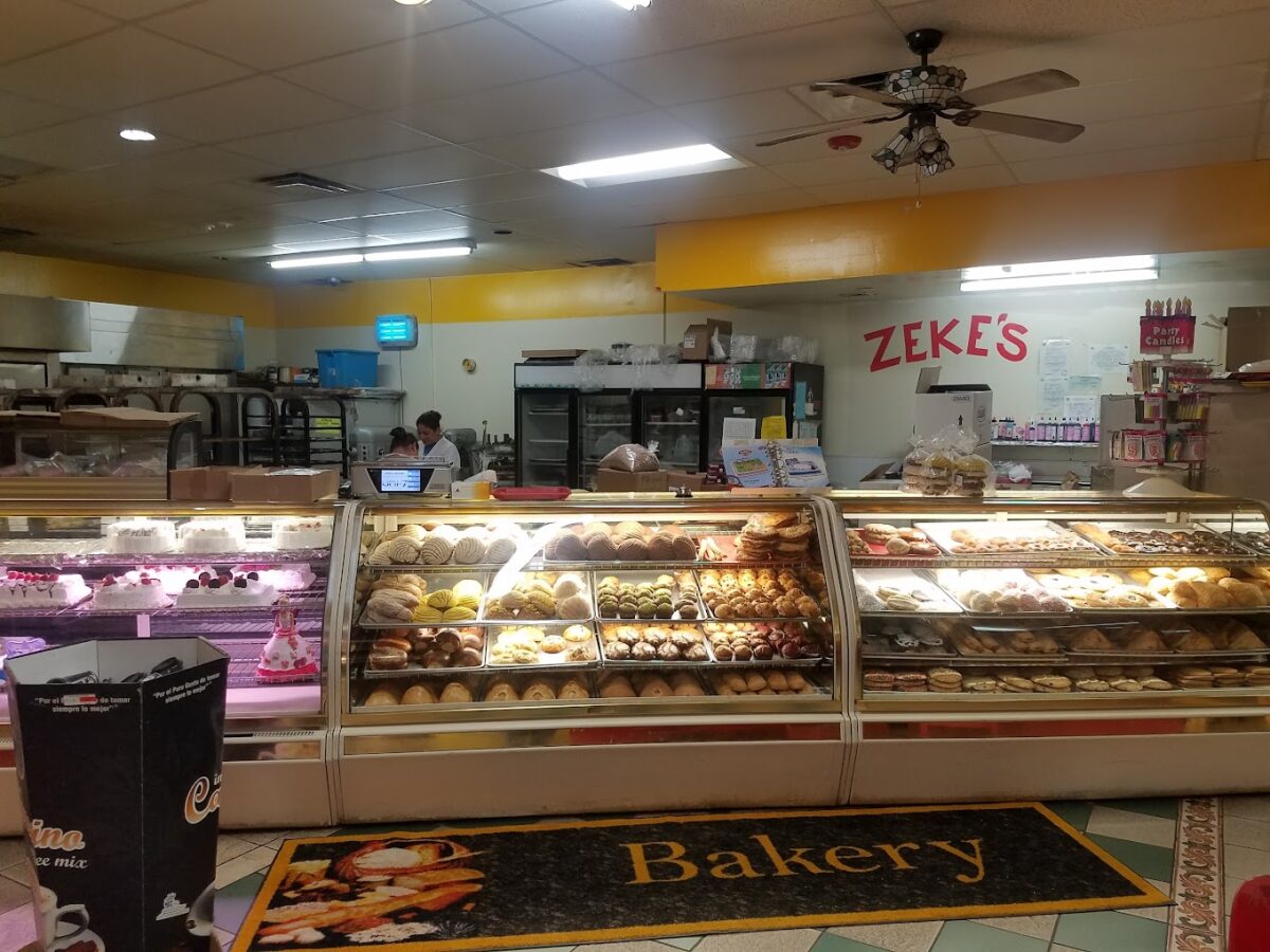 Zeke's Pueblo Mexican Supermarket